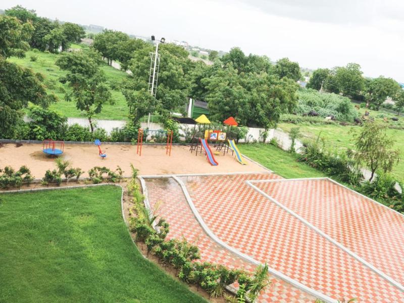 Club Azzurro Resort - Nalsarovar Nānodra Exterior foto